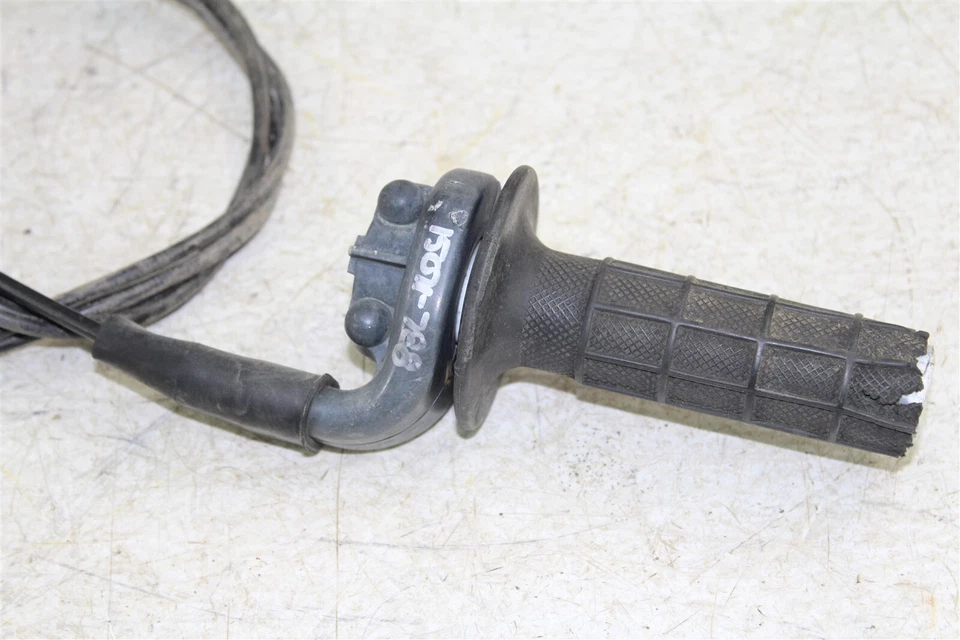 2003 Honda CRF 450R Throttle Housing w/ Cables - Imagem 2 de 4