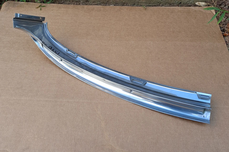 1955 1956 DeSoto Chrysler 4 двери новый из старых запасов MoPar левое лобовое стекло внешний козырек молдинг - Изображение 4 из 4