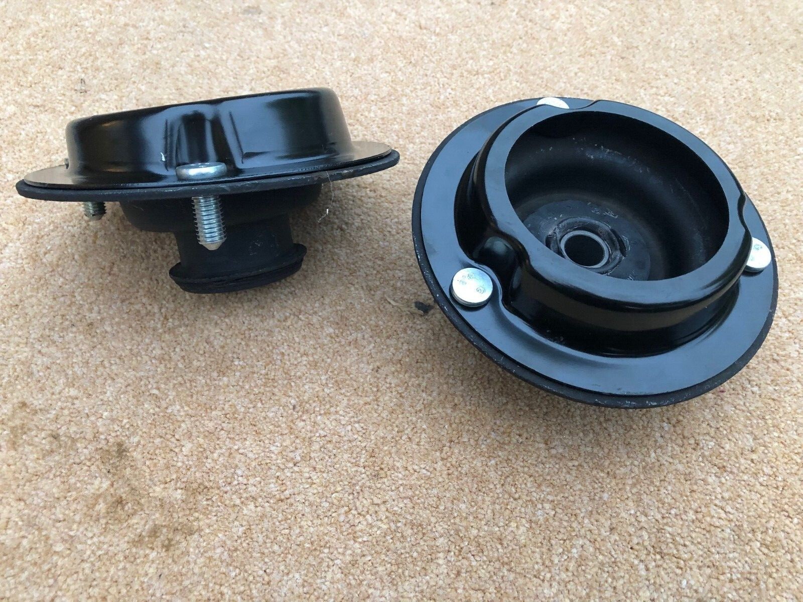 LAND ROVER FREELANDER (L314) 19982006 REAR SUSPENSION TOP MOUNT