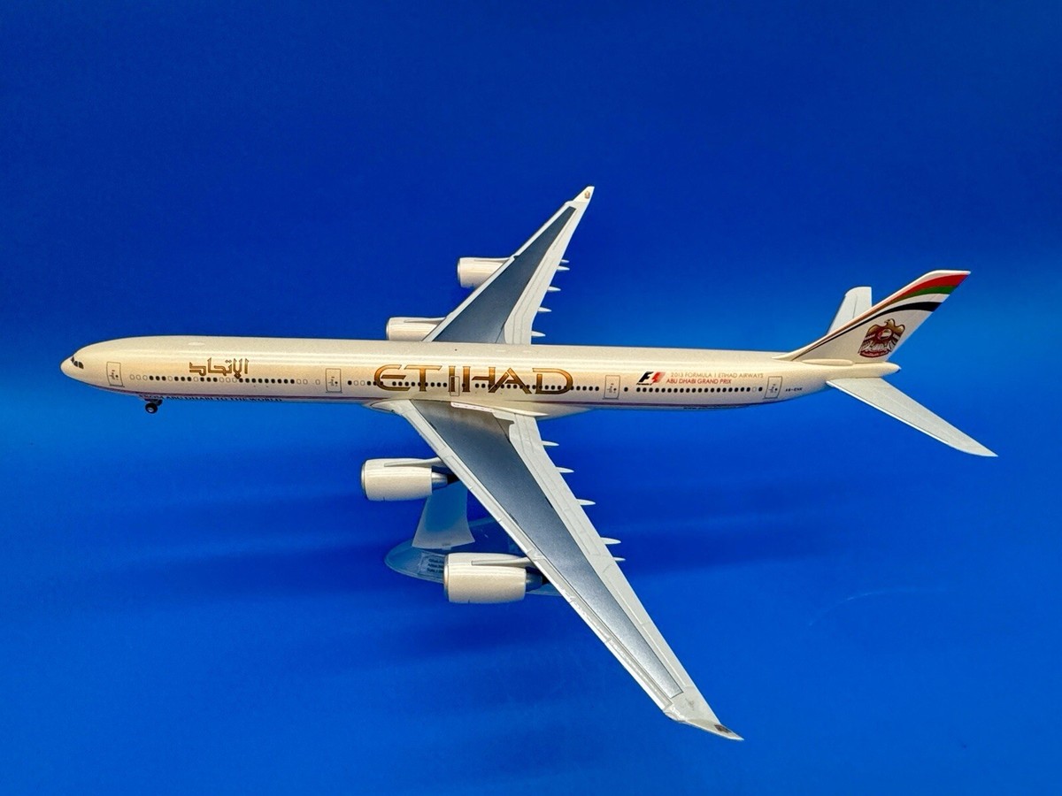 Herpa Etihad Airways Airbus A340-600 A6-EHK. 1:200. Etihad Herpa Etihad Airways Airbus A340-600 A6-EHK. 1:200. Etihad