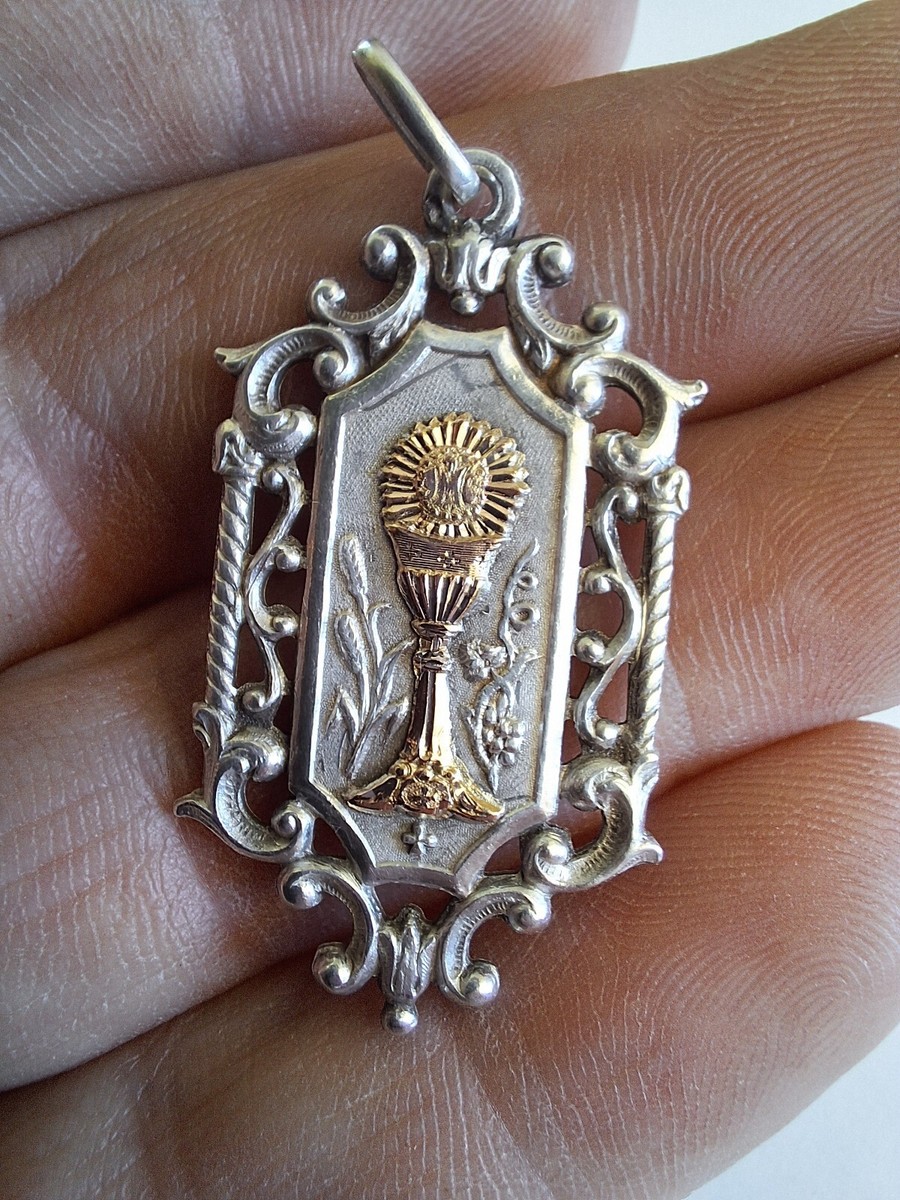 Pendentif Religieux Ancien En Argent Massif - Motif Calice - Bijou Vintage Occasion