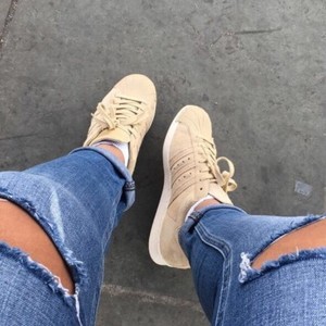 adidas beige suede