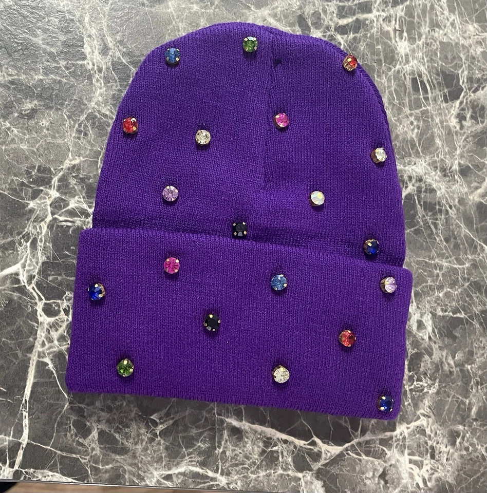 Gorro unisex morado deslumbrado personalizado - pedrería colorida cosida a mano  Foto 3 de 4