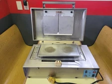 Smokaroma INSTANT BURGER VENTLESS  $1000 In New Parts