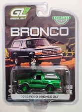 GreenLight - 1993 Ford Bronco XLT - Hobby Exclusive CHROME MACHINE CHASE