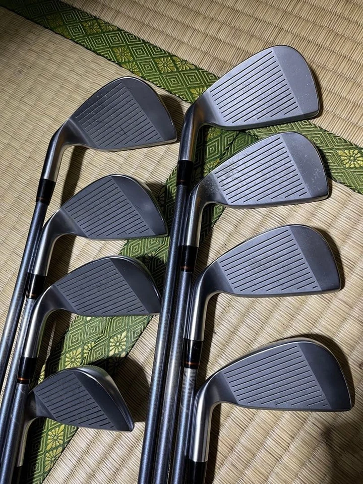 HONMA TwinMarks MM45888 8 Irons R Steel Shaft Golf Clubs - Image 2 of 4