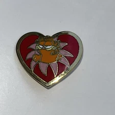 Vintage Garfield Heart Pin Cat Orange Tabby Heart Gold Tone 1978 Kat’s Meow