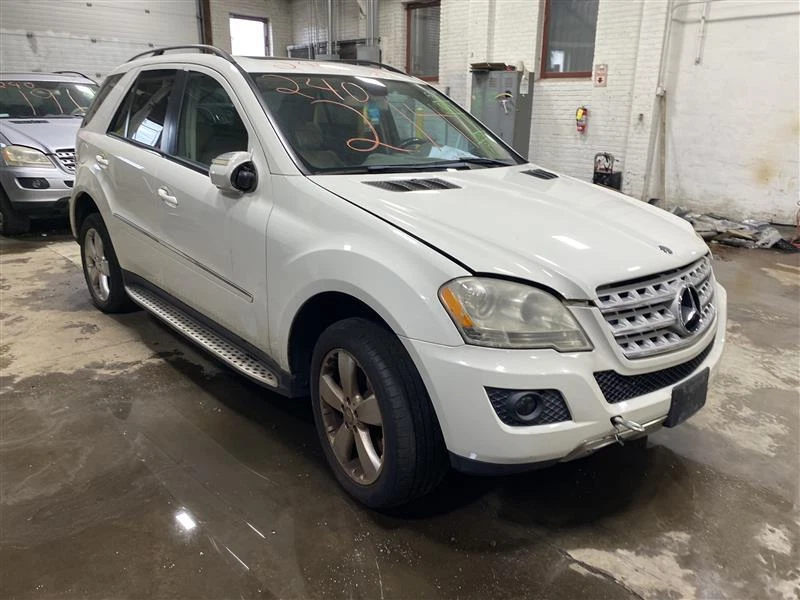 Used Radiator fits: 2009 Mercedes-benz Mercedes ml-class 164 Type ML350 thru 2/1 Foto 3 de 4