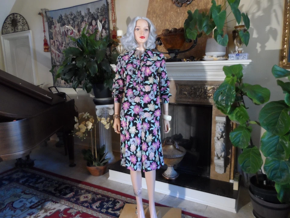 Falda y traje de ratón Fendi 100 % seda negro multicolor estampado floral talla 40-4 Foto 3 de 4