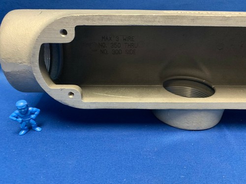 Cooper Crouse-Hinds BT8-SA 3" cuerpo salida de conducto serie Mogul - Imagen 3 de 5