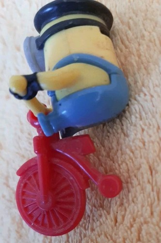 Sammelfigur " Minion auf Rad - Bild 5 von 6