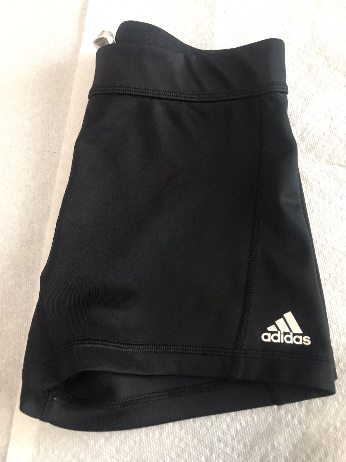 Adidas Team Performance  Techlite Training Shorts… - image 4