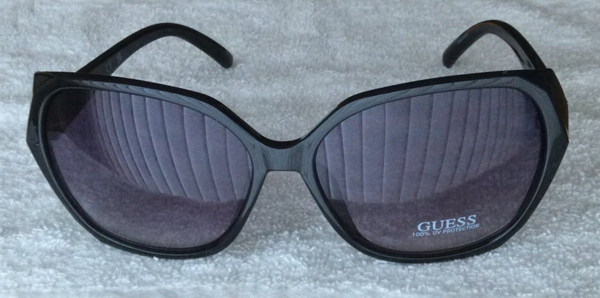 Guess Oversized Sunglasses Black/Smoke GF0373 01B NWOT | eBay display picture 1