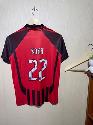 ACミラン KAKA 22 赤黒シャツ 明日から6月start!!! 🤩という事で