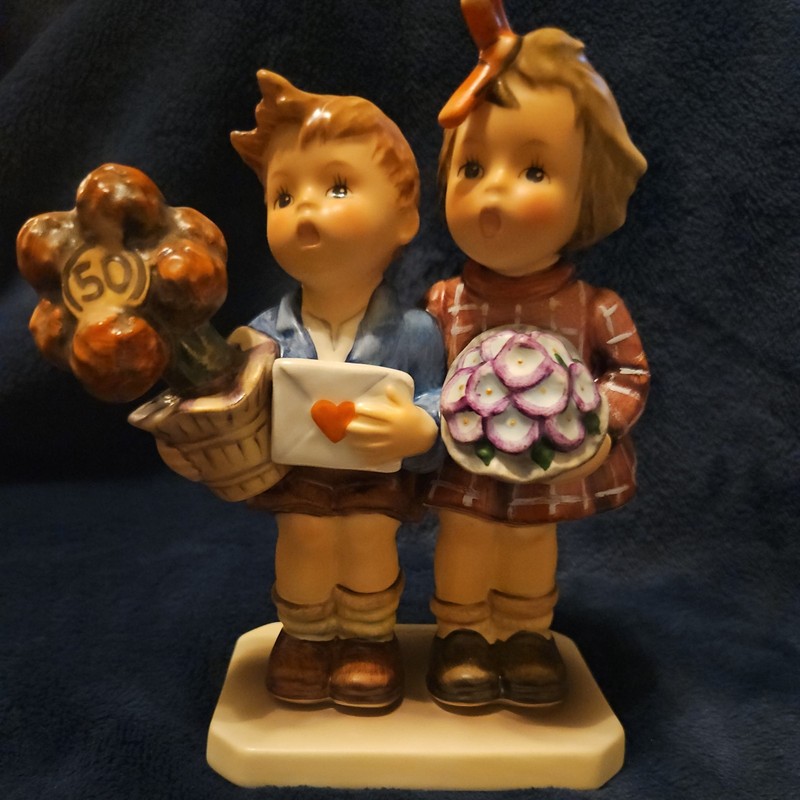 Goebel Hummel Jubilee THE LOVE LIVES ON #416 50th Anniversary TMK-6