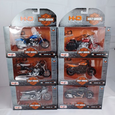 Maisto Harley Davidson Series 42 1:18 Die Cast SET OF