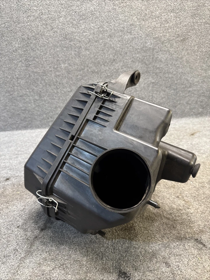 Dodge Caravan Town Country 2011 a 2020 limpiador de caja de admisión de aire de 3,6 L J7527 Foto 4 de 4