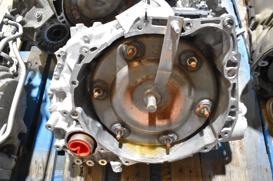 2018 VOLVO XC60 Automatic Transmission 4WD, Used, 40K Miles, VIN Required - Image 4 of 4