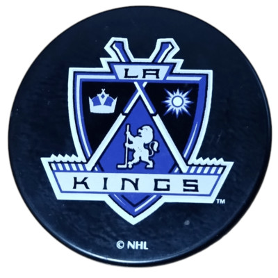 NHL Los Angeles LA Kings Hockey Puck World Advertising Logo Game Souvenir