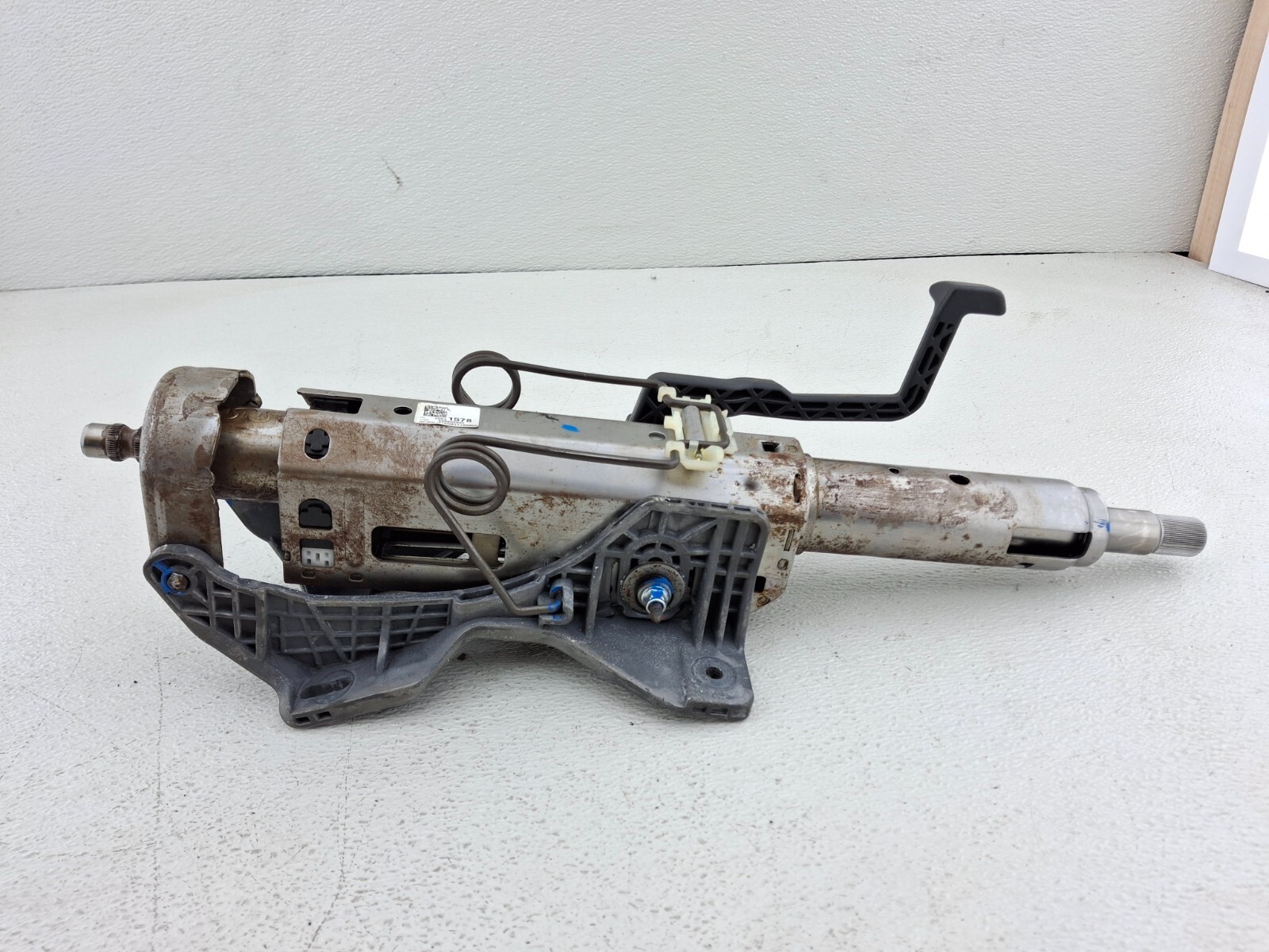Picture 2 of 8