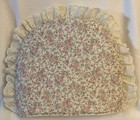 TEAPOT COZY/COTTON ENGLISH COUNTRY ROSE PRINT CALICO/EYELET LACE TRIM (OOAK)