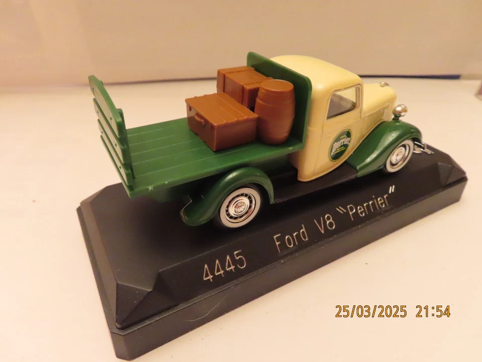 SOLIDO 4445 FORD V8 PERRIER - Photo 3/4