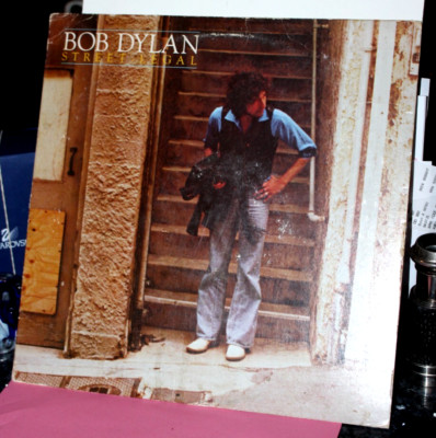 BOB DYLAN ''STREET LEGAL'' 33 RPM VINYL LP 1978 COLUMBIA RECORDS #JC 35453
