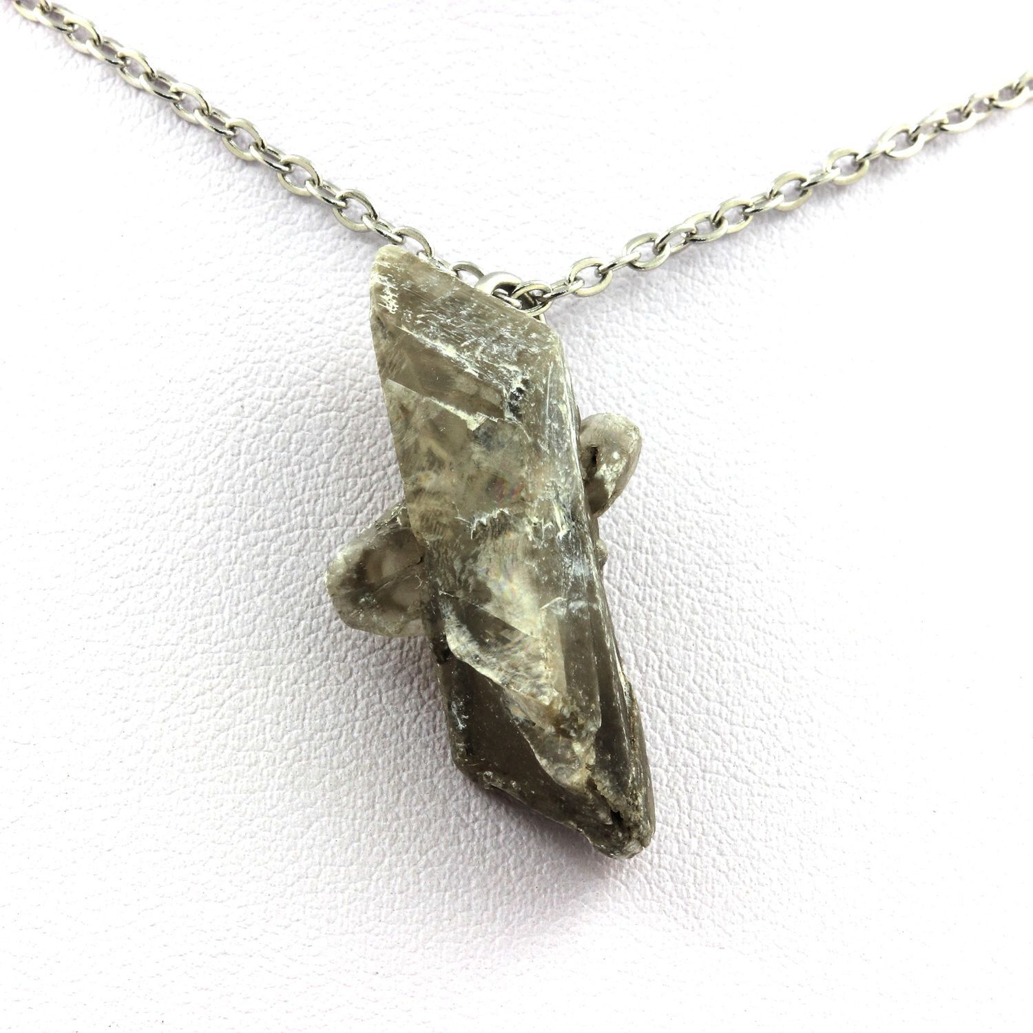Collier Gypse brut de Marcieu pour sublimer vos tenues bohèmes chic