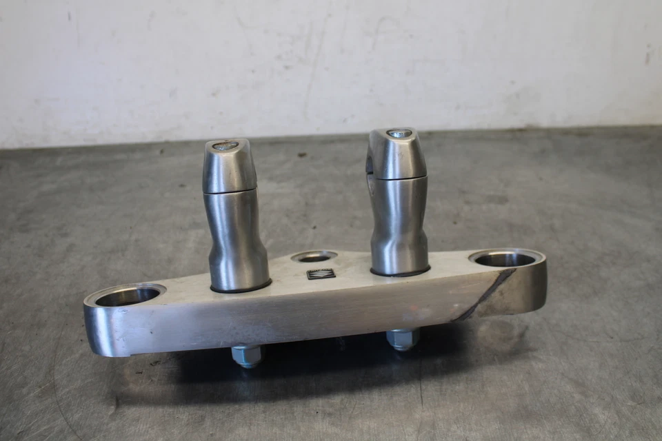 04 HORQUILLAS SUZUKI INTRUDER 800 ABRAZADERA DE ÁRBOL TRIPLE SUPERIOR BB758 Foto 4 de 4