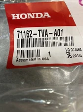 Genuine Honda Molding R Front Grille Extension 71162-TVA-A01 New In Opened