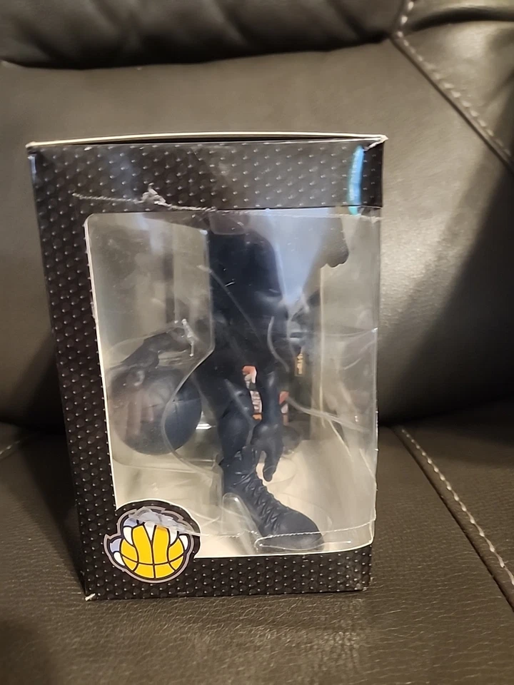 NBA SMALL-STARS-minis 6": Ja Morant #3 Grizzlies CHASE VARIANT LIMITED Foto 4 de 4