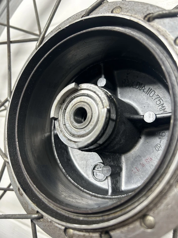 Llanta delantera Kawasaki KE100 1978 Foto 4 de 4