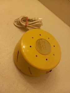 Sleep Sound Machine, Hammacher Schlemmer Model 580, White Noise Generator WORKS