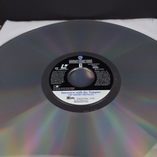 Interview With The Vampire Laserdisc LD 2 Disc Movie Brad Pitt Tom Cruise - Picture 6 of 8
