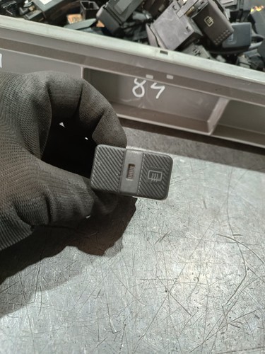 VW Passat 35i B3 Corrado T4 Polo 2F Heckscheibenheizungsschalter 535959621