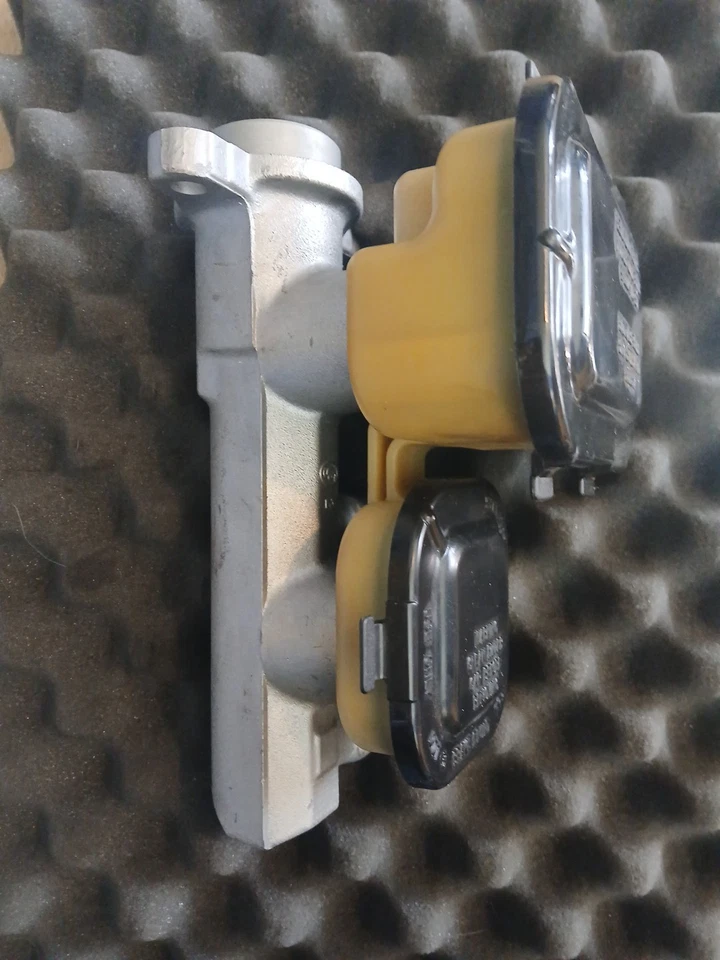 Nuevo de Lote Antiguo Wagner Master Cylinder - F110888 - Chevrolet P20, P30, GMC P25, P35 Foto 2 de 4