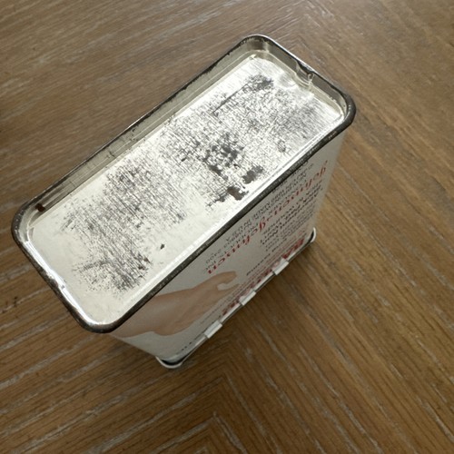 Vintage Johnson & Johnson Band Aid Tin - 1990 - empty - Picture 5 of 10