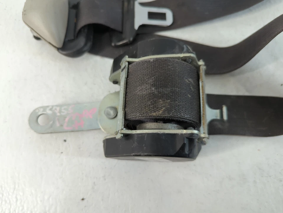 Pontiac Grand Prix 2006-2008 pasajero cinturón de seguridad derecho retractor delantero QK13D Foto 2 de 4