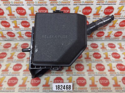 2016-2018 LEXUS ES350 ENGINE ROOM FUSE RELAY BOX OEM
