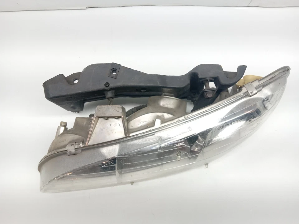Faro delantero izquierdo del conductor Pontiac Grand Am 1996-1998 OEM, 114-00477 Foto 2 de 4