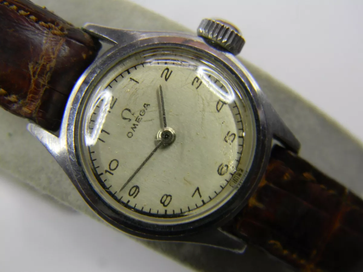 Ladies top military watch