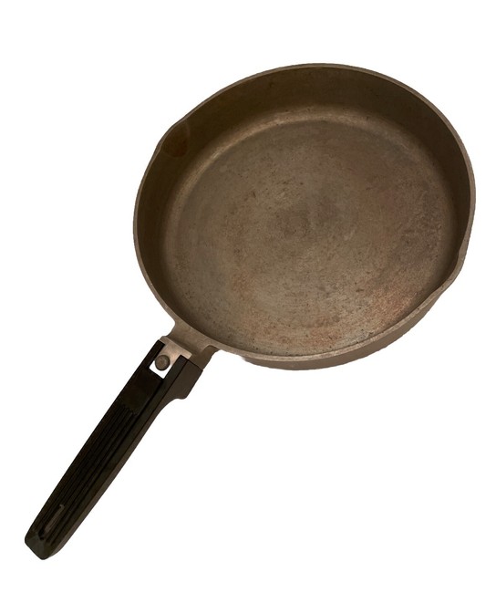 Vintage Magnalite GHC 10" Frying Pan Skillet Double Spout Aluminum Made In USA