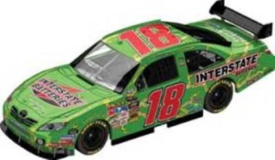 18 Kyle Busch Interstate Batteries 2008 1/18th Scale Nascar