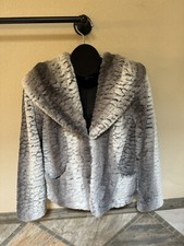 Nwot Jolt Women’s Hooded Coat Size S Fleece Jacket Faux Fur Shawl Collar Pockets