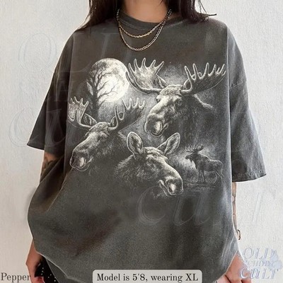 Moose Wildlife Moon Graphic Comfort Tee