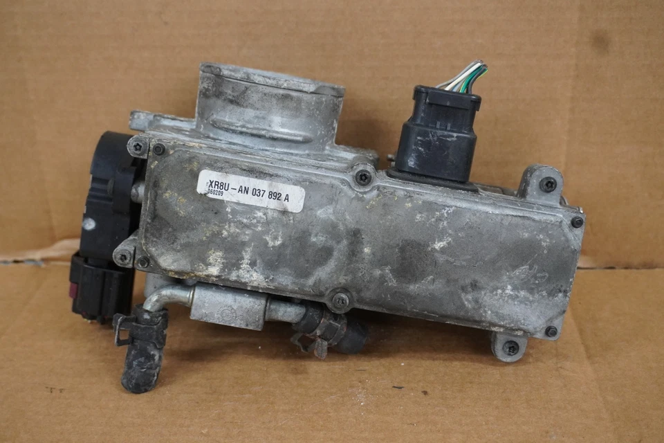 2000 2001 2002 Jaguar S-Type 3.0L unidade de controle do corpo do acelerador do motor OEM XR8UAN - Imagem 3 de 4