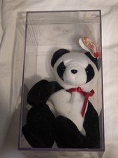 Retired Rare Fortune Beanie Baby in plastic box. nice