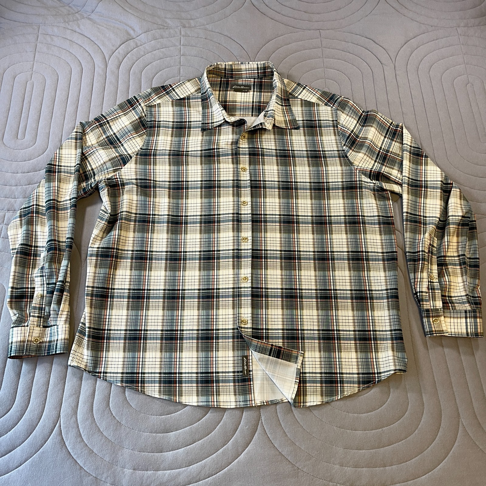 Eddie Bauer Mens Shirt XL Button Long Sleeve Plaid Outdoor Performance