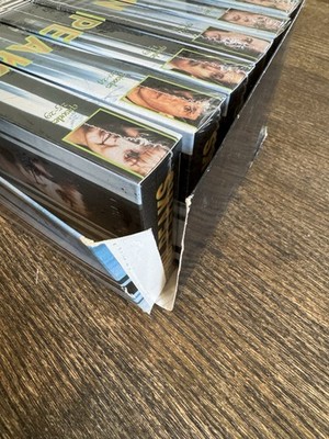 (未使用･未開封品)Twin Peaks: Episodes 1-29 [VHS] Twin Peaks Special Collectors Edition Episodes 1-29 VHS 1993