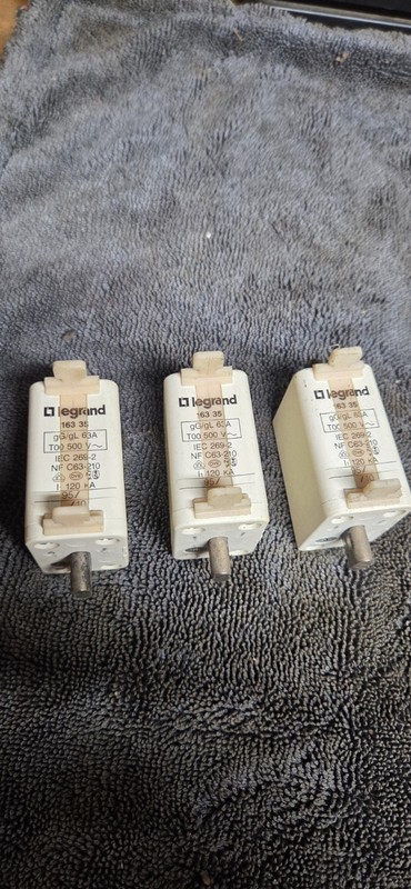 Lot Of 3 63A European Style Fuses gG/gl 63A 500V